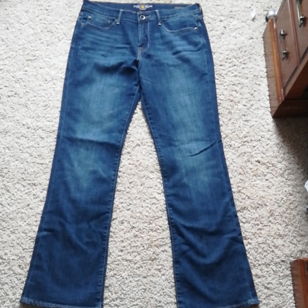 Lucky Brand boot cut jeans